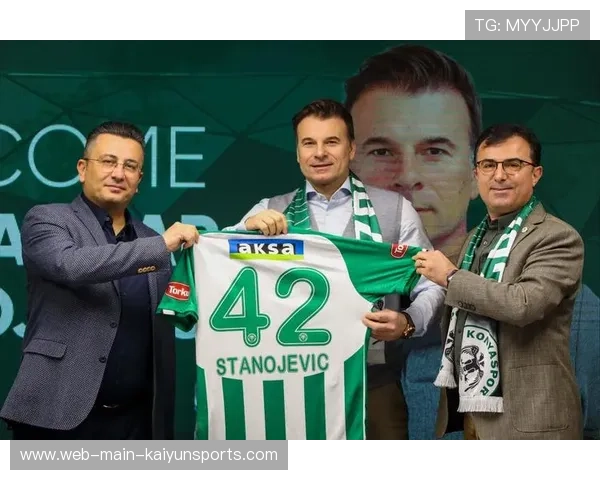 德甲劲旅官宣埃里克森加盟，合同期至2026年，埃里克森效力俱乐部