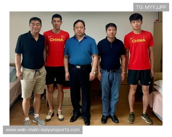 陈哲宣连吃两黄被罚下！教练于根伟表态将严肃处理，陈哲宇是谁